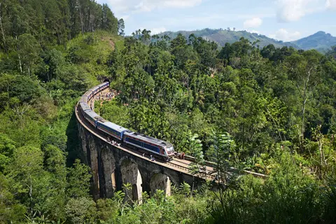 Sri Lanka: Wildlife, Culture & Tropical Escape